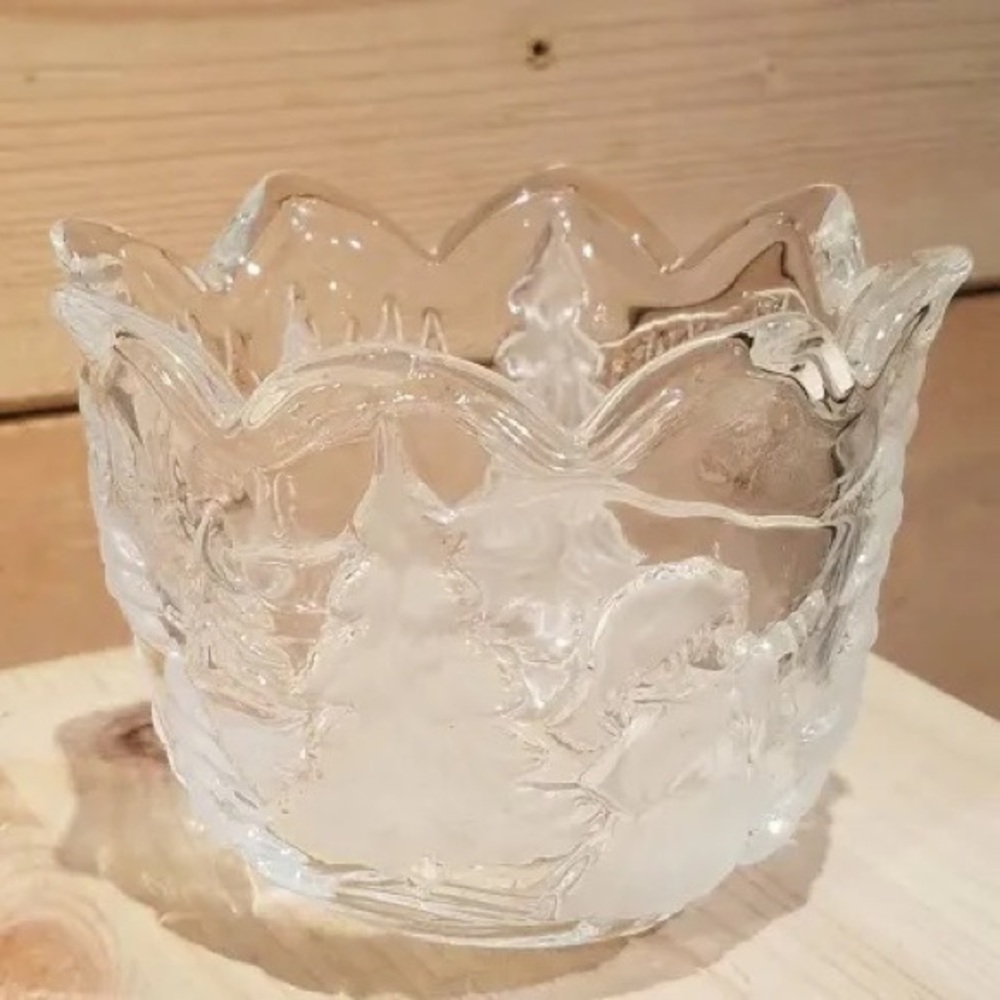 Mikasa Christmas candle holder
